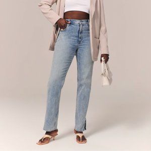 Abercrombie & Fitch Curve Love Ultra High Rise 90s Straight Jean